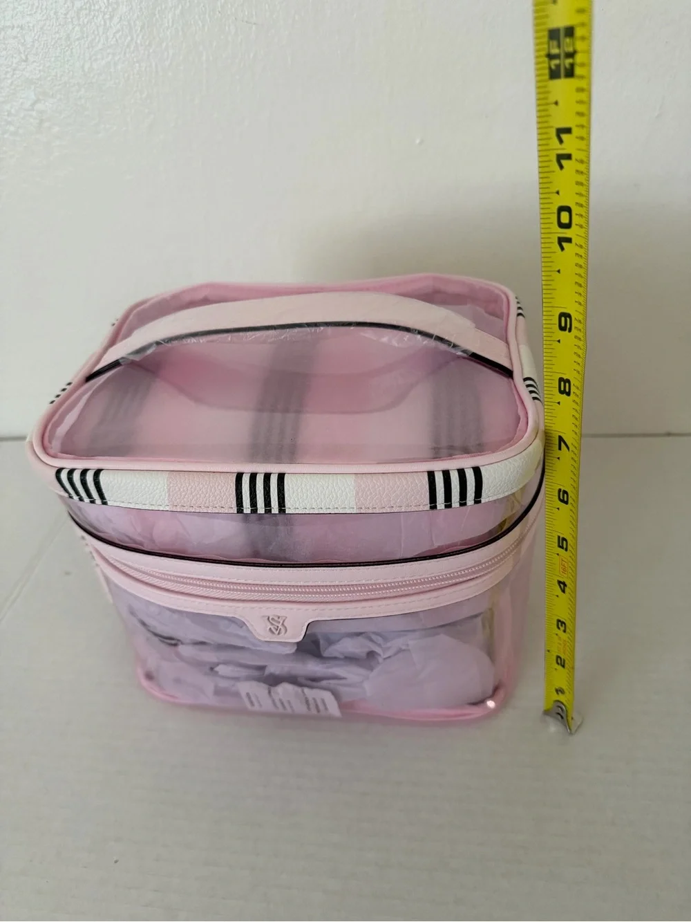 Victoria's Secret 4-piece Makeup Bag Train Case Iconic Pink Heritage Striped NWT
